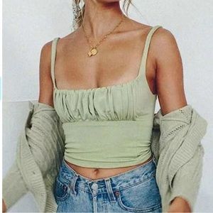 Army green. Size M. NEVER WORN / TAGS ON